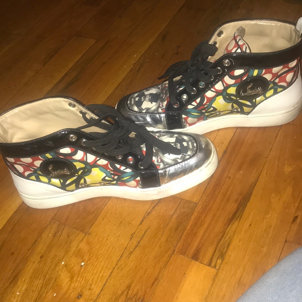 100% authentic in great condition